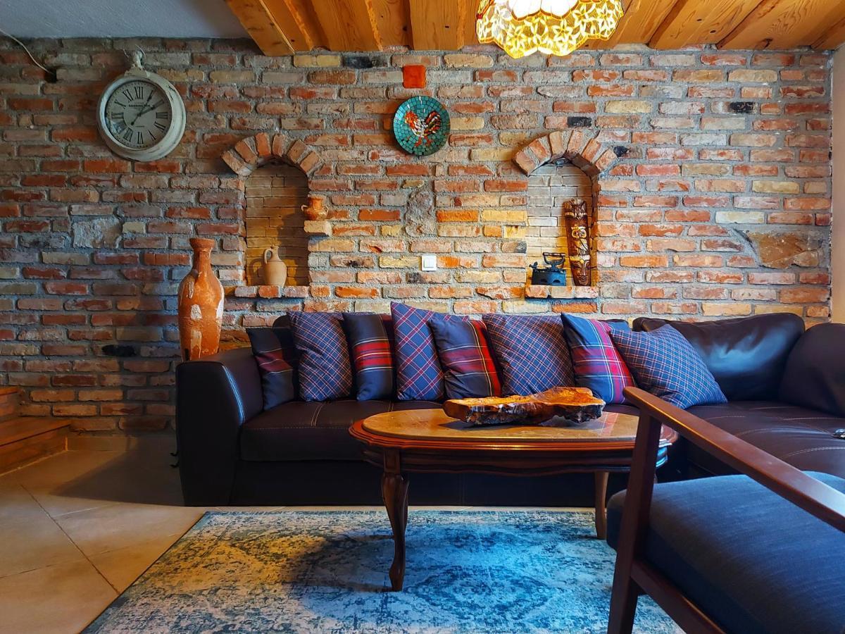 Peter'S Pine Cottage Korenica Dış mekan fotoğraf